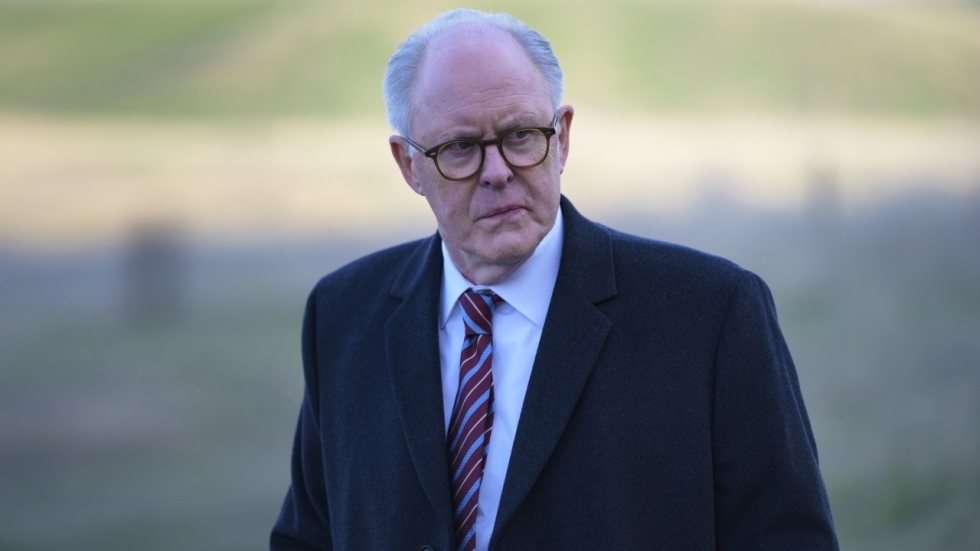 Setfoto's 'Harry Potter'-serie bewijzen: John Lithgow speelt niet Perkamentus, hij IS het