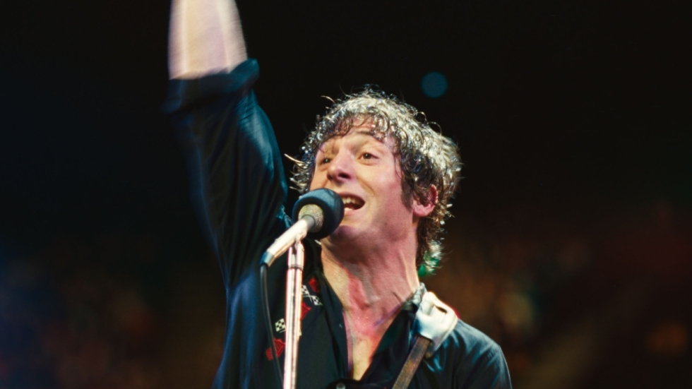 Trailer 'Springsteen: Deliver Me From Nowhere': Jeremy Allen White zingt de sterren van de hemel als "The Boss"