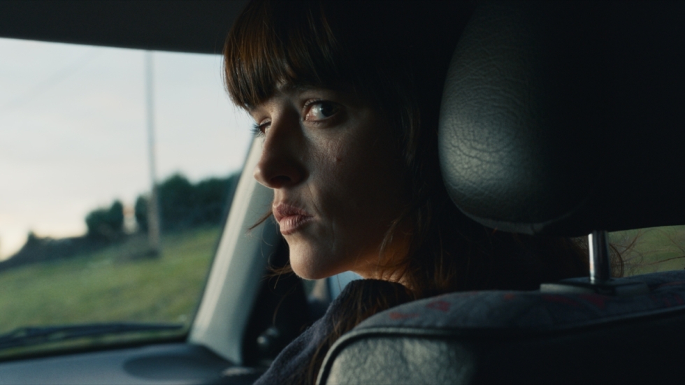 Netflix weet te overtuigen met 'She Walks in Darkness', nu hoog in de Netflix Top 10