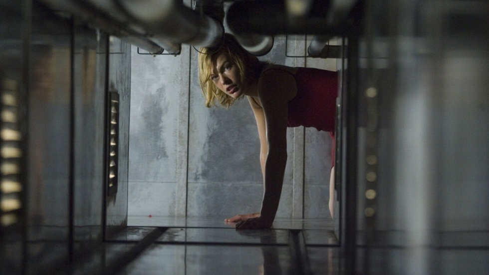 Eerste beelden 'Resident Evil' van 'Weapons'-regisseur, en het wordt héél anders