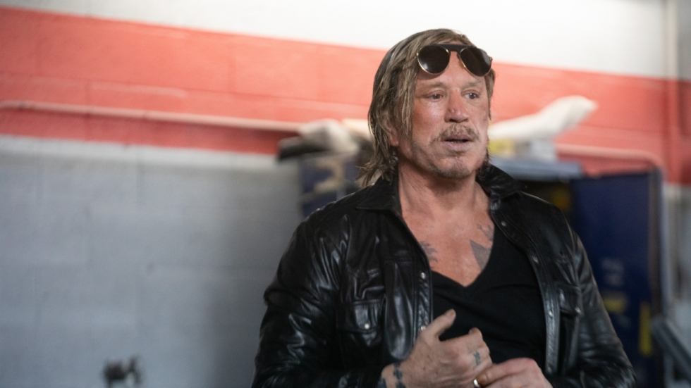 Ooit "het gezicht" in Hollywood, maar nu is hij compleet verbouwd: dit zegt Mickey Rourke over "onherkenbare" gezicht