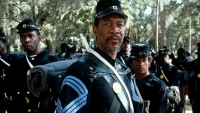 Morgan Freeman is bijna 89 jaar oud, maar wacht nog altijd op dat ene telefoontje dat zijn grootste droom kan waarmaken