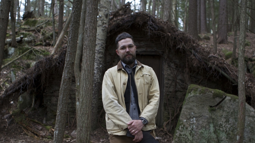 Aaron Taylor Johnson transformeert op eerste setfoto's 'Werewulf' van Robert Eggers