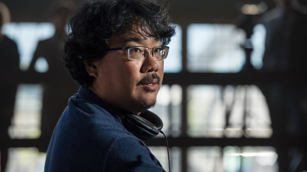 Bong Joon Ho over de overname van Warner Bros door Netflix: "ik denk niet dat de bioscoopervaring zo snel zal verdwijnen"
