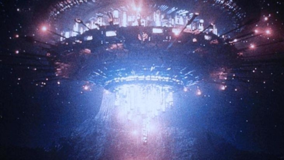 Mysterieuze poster opgedoken voor UFO-thriller van Steven Spielberg