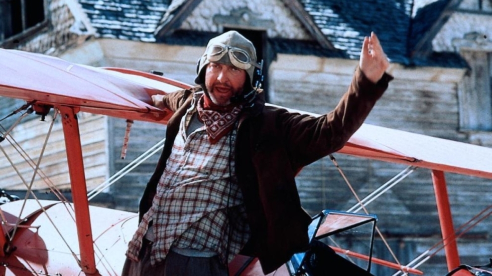 Hij was ooit een groot acteur, maar nu doet hij echt heel raar