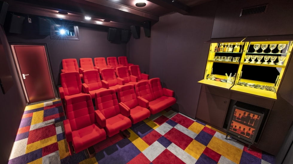 De kleinste bioscoopzaal van Nederland? Die vind je in Zeeland, en de zaal is echt piepklein