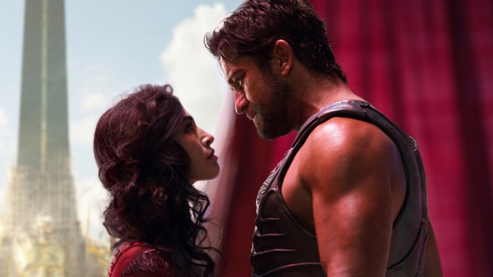 Dit is de prachtige vriendin van Gerard Butler, de ster uit 'Greenland 2: Migration'