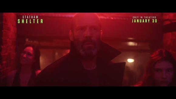Jason Statham is net zo ruig en "authentiek" in het echt als in 'Shelter'