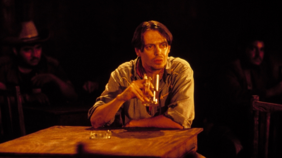 Vanavond op televisie gaan Salma Hayek en Antonio Banderas compleet los in zwoele wraakfilm