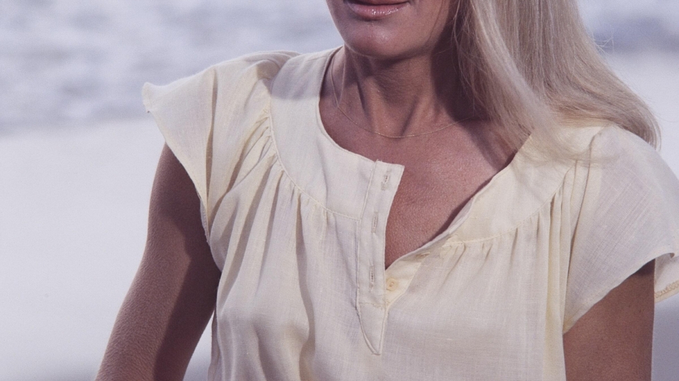 Ze is nu 82 jaar: ooit was ze prachtig, maar nu schrik je je helemaal kapot van Joan Van Ark