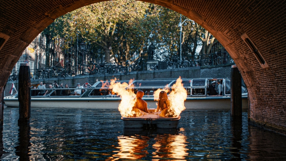 Meer dan 300.000 bezoekers in Nederland en nú te zien op Prime Video