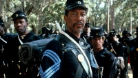 Morgan Freeman "smeekte" Clint Eastwood om deze film te regisseren