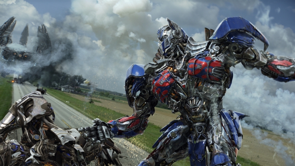 Ondanks twee flops keren de Transformers weer officieel terug in een nieuwe film: Michael Bay weer aan het roer?