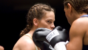 Deze Hollandse 'Million Dollar Baby' verliet Hollywood na 'Star Trek': Dit doet de iconische kickbokser Lucia Rijker nu