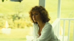 Ze was dé ster in de jaren 80, maar ze was ook al snel onherkenbaar: "Ik ken Jennifer Grey en dat ben jij niet"