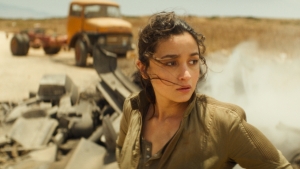 Deze actieheldin combineert moeiteloos actie en romantiek: Bollywood-babe Alia Bhatt verovert de wereld