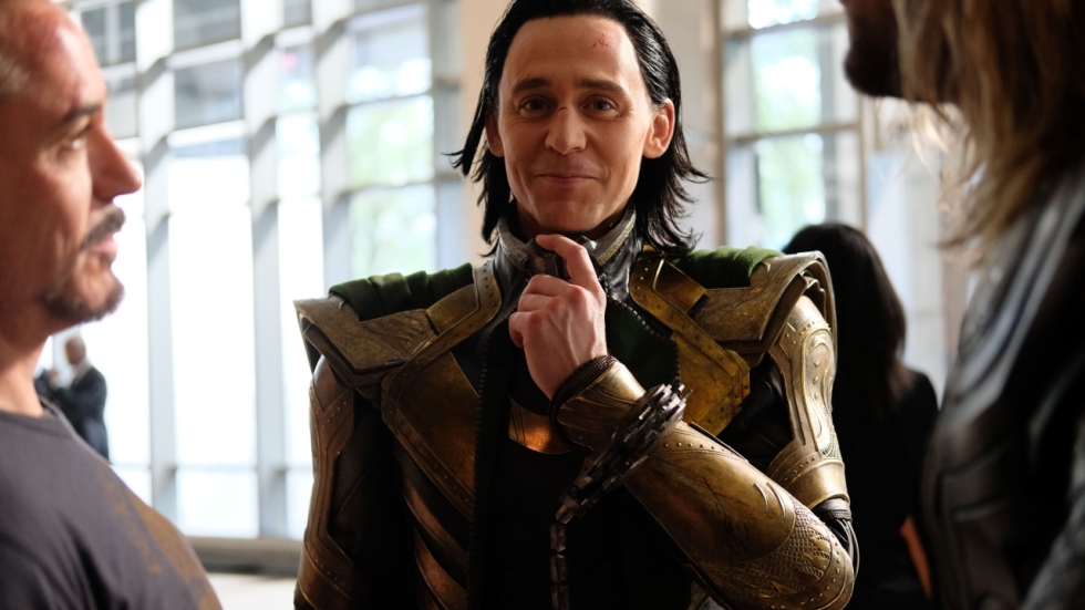 Tom Hiddleston (Loki) over zijn favoriete komedie: "De tranen rolden de gehele film over mijn wangen van het lachen"