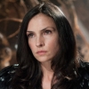 Famke Janssen zegt het recht voor zijn raap: ze werd uit 'X-Men' gezet omdat ze "te oud" was voor Hollywood