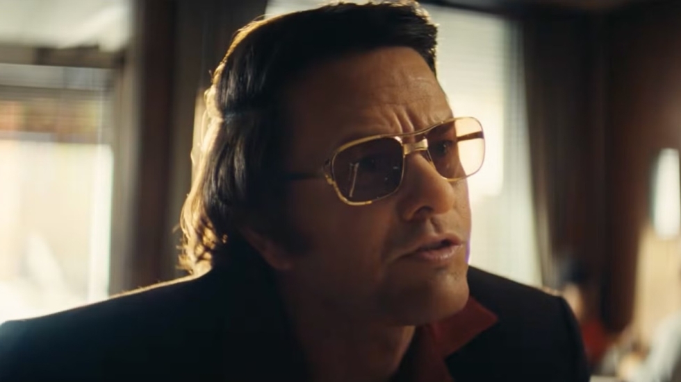 Mark Wahlberg met een nepneus en een Tony Stark-zonnebril in nieuwe actiefilm 'By Any Means'