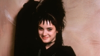Ze werd bijna mevrouw Depp, maar deze mysterieuze ster kiest al jaren haar eigen liefdespad