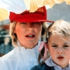 Met 'E.T.' en 'Cujo' op haar naam wil ze maar niet met pensioen: Dee Wallace (77) speelt nu in 'The Boroughs' en meer