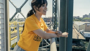 Door Netflix werd ze voor haar 22e in één klap wereldberoemd, maar zelf vindt Jenna Ortega die beroemdheid maar absurd