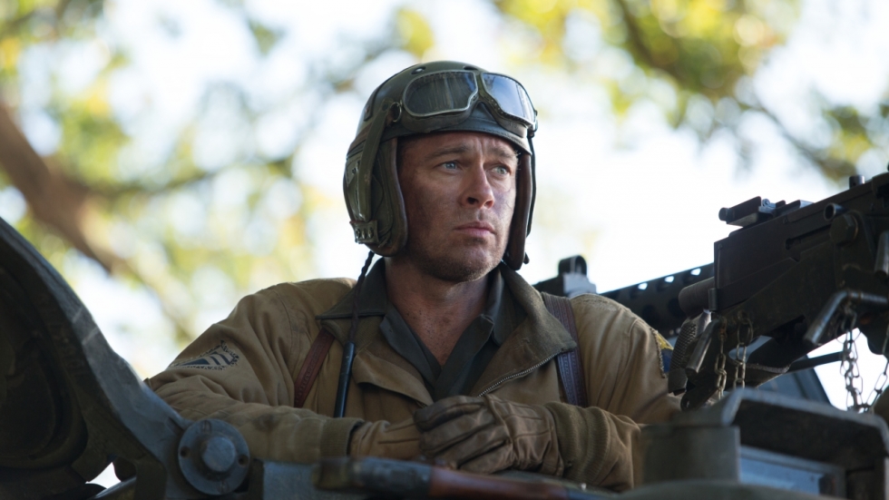 Eerste blik op "Rock Star" Brad Pitt in 'War Machine'