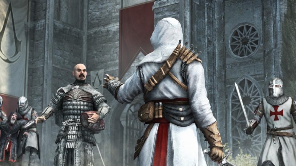 Setfoto's 'Assassin's Creed' tonen Fassbender in kostuum