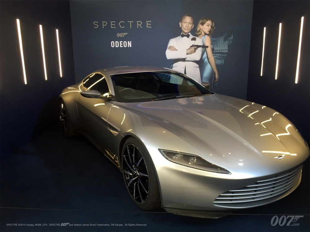 'Spectre' sloopte 36 miljoen aan Aston Martins, Jaguars en Land Rovers
