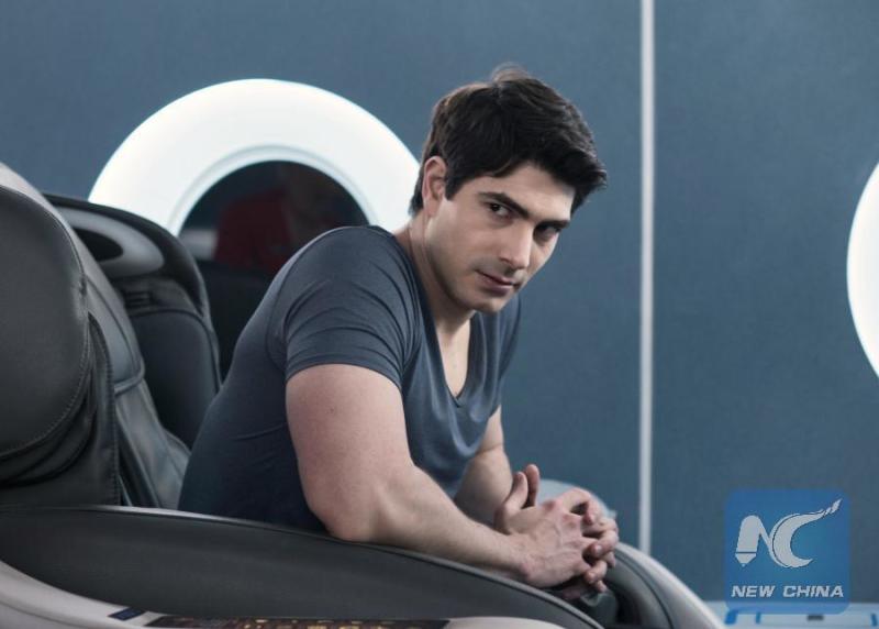 Brandon Routh in eerste trailer Chinese blockbuster 'Lost in the Pacific'