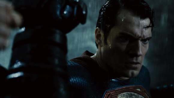 Batman v Superman - Final Trailer