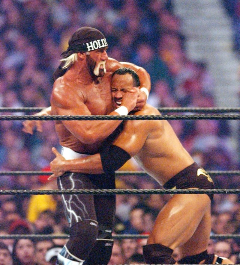 Dwayne Johnson komt op voor Hulk Hogans taalgebruik