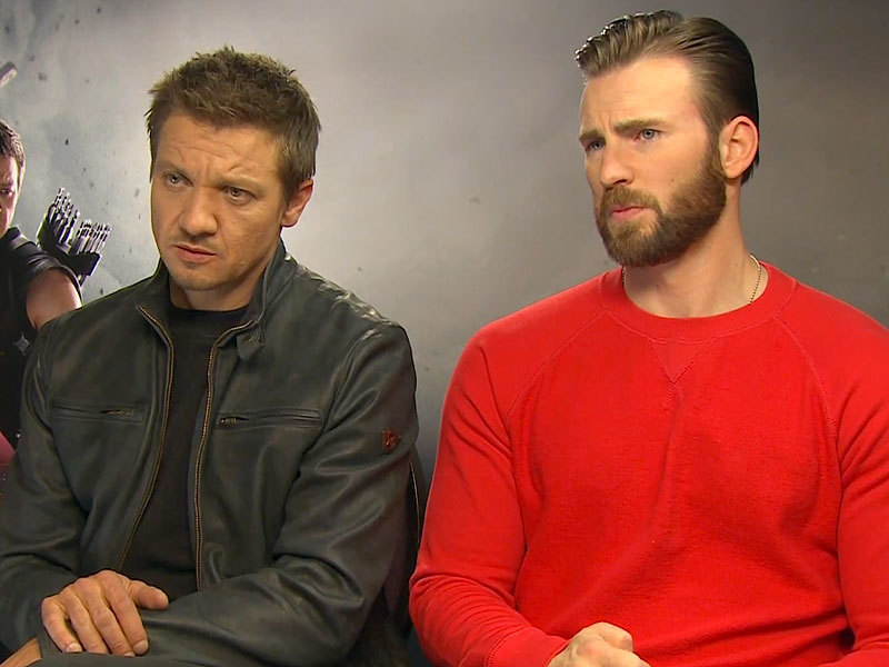 'Chris Evans en Jeremy Renner vinden Black Widow een slet'