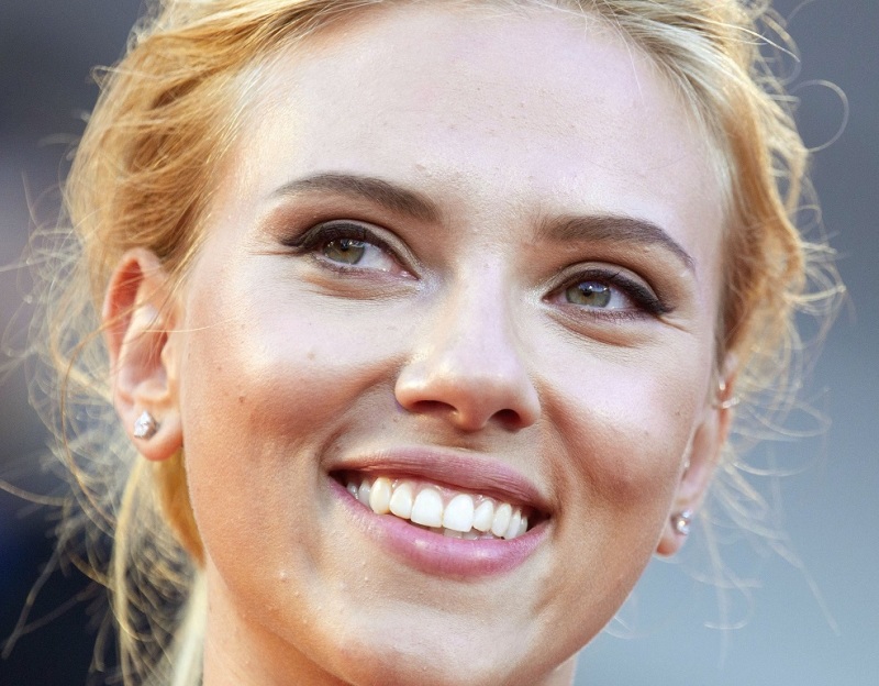 Scarlett Johansson niet helemaal tevreden met lichaam