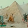 Nieuwe clip 'The Pyramid' vraagt om wapengeweld