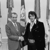 Vermakelijke trailer 'Elvis & Nixon' met Michael Shannon & Kevin Spacey