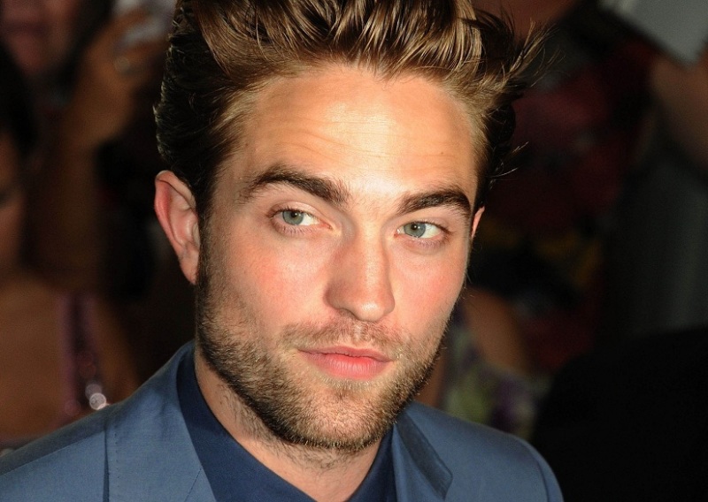 Robert Pattinson is Hollywood even zat