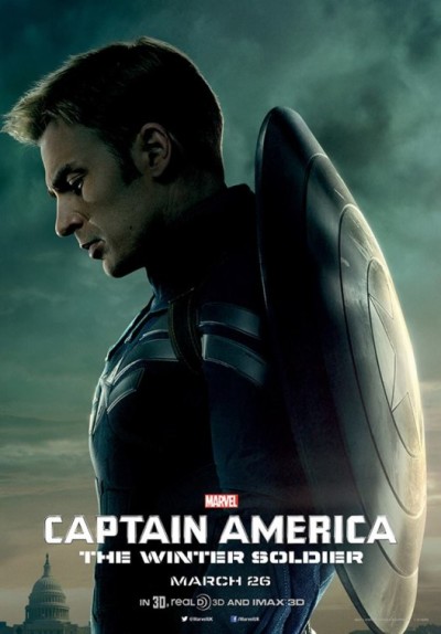 Black Widow in vol ornaat op poster 'Captain America: The Winter Soldier'