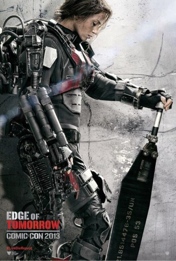 Badass Emily Blunt en Tom Cruise op nieuwe posters 'Edge of Tomorrow'