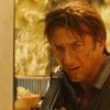 Sean Penn vs. Javier Bardem in trailer 'The Gunman'