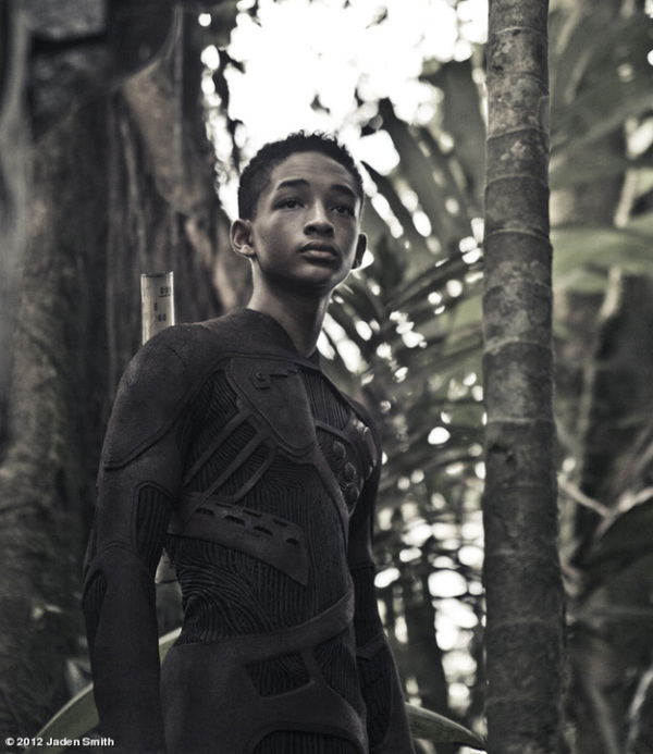 Jaden Smith toont After Earth sci-fi outfit