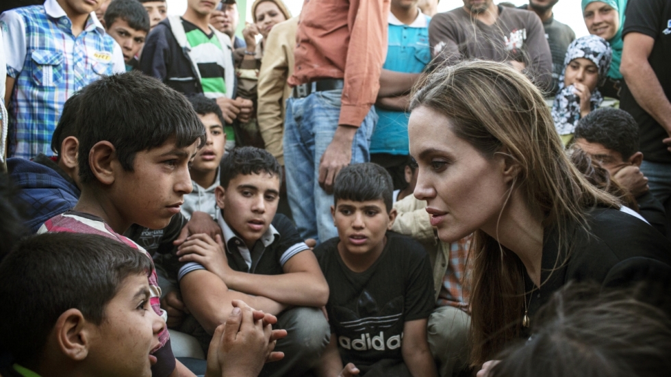 Angelina Jolie bezoekt Syrische vluchtelingen