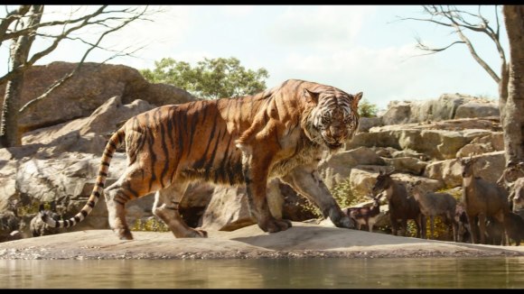 Strijdlustige Shere Khan in clip 'The Jungle Book'