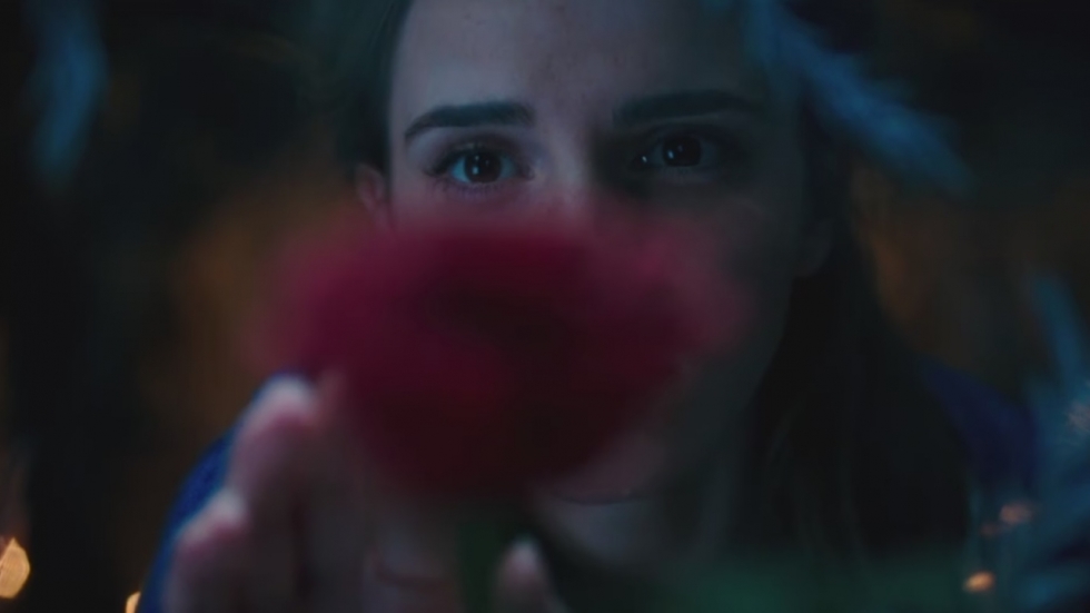 Teaser trailer Walt Disney's 'Beauty and the Beast' met Emma Watson!