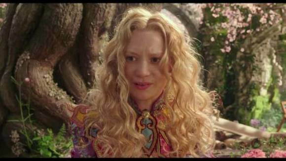 Alice Through the Looking Glass - Clip: Save the Hatter