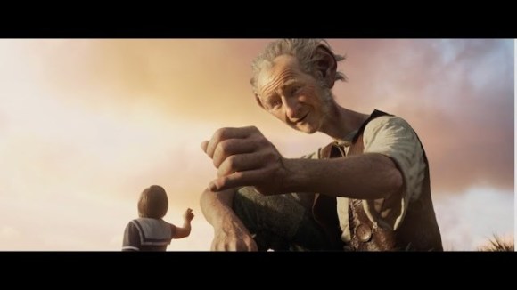 Mark Rylance centraal in featurette 'The BFG'