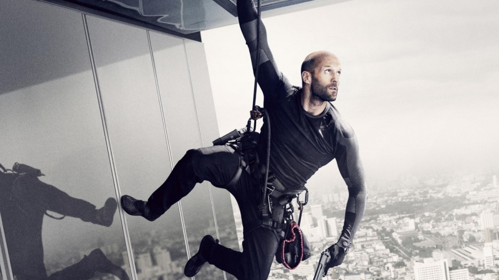 Statham en Alba in 'Mechanic Resurrection' trailer