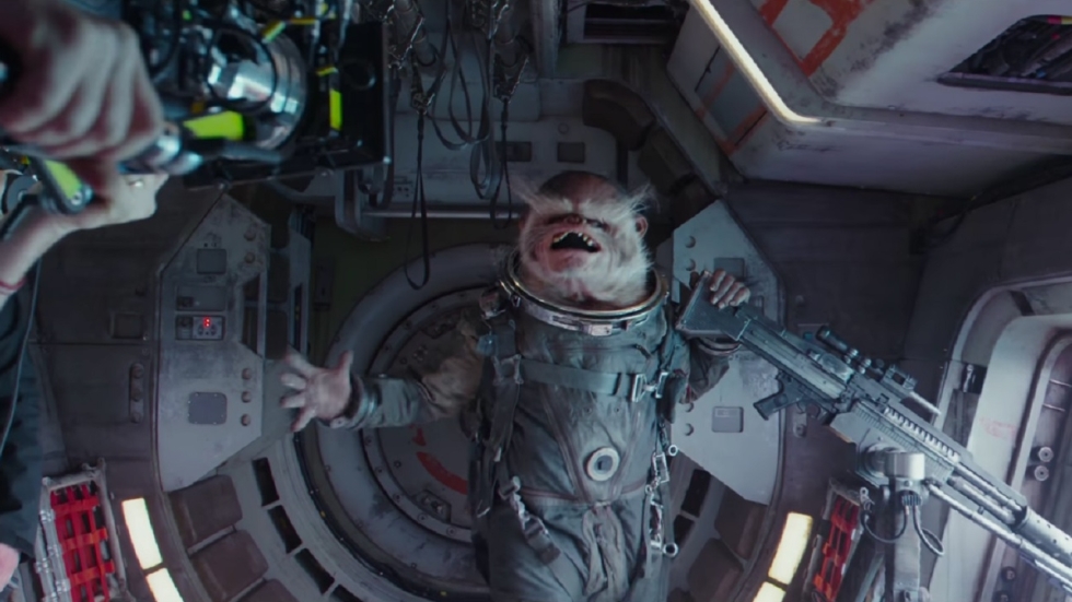 Dit is "Space Monkey" uit 'Rogue One: A Star Wars Story'