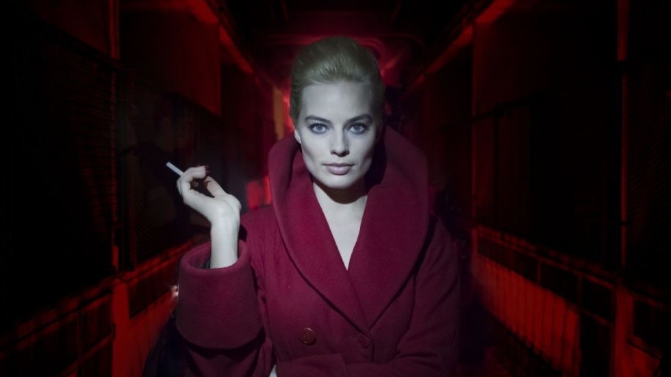 Staar naar Margot Robbie op eerste foto 'Terminal'